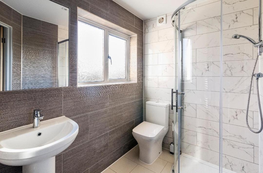 Luxury House 4 Ensuite Bedrooms, Free Parking ,Wifi Oxford Exteriör bild
