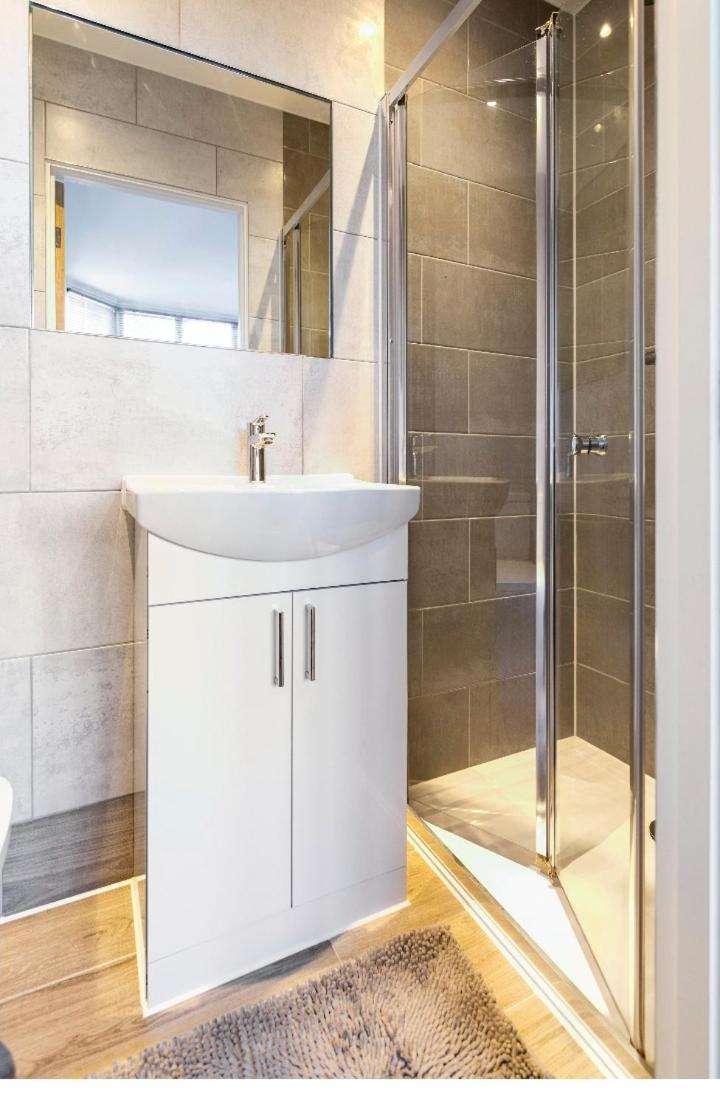 Luxury House 4 Ensuite Bedrooms, Free Parking ,Wifi Oxford Exteriör bild